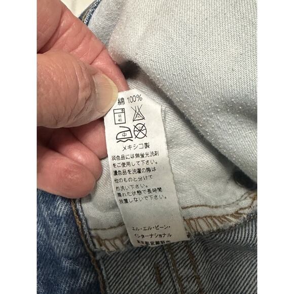 Classic Fit Men's L.L.Bean Jeans Sz. 40x29 Straight Leg Medium Wash Blue Denim - Picture 14 of 15